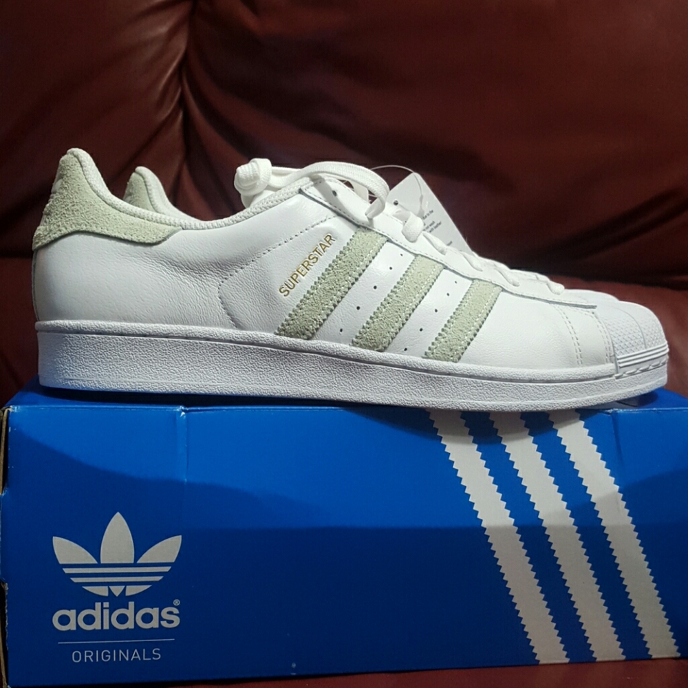 NWT ADIDAS SUPERSTAR SHOES